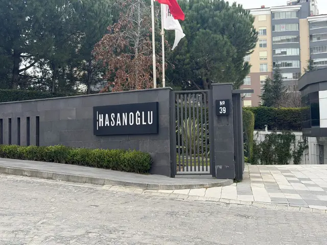 Building Facade Signage