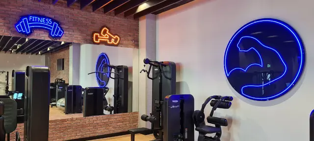 Indoor Corporate Signage & Office Wall Graphics