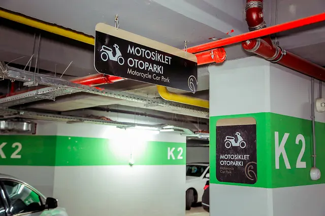 Parking Lot Signage & Carpark Wayfinding Systems