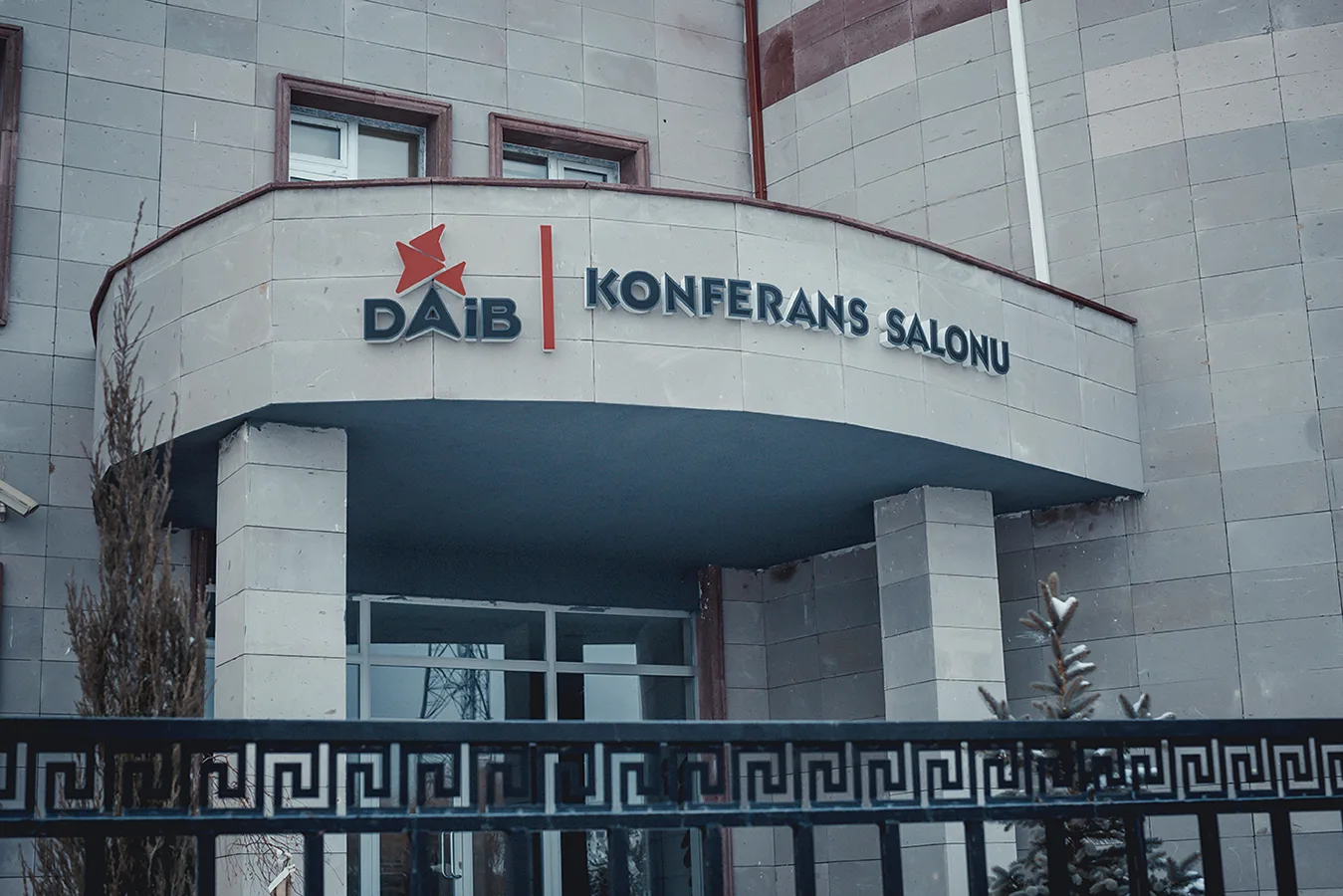 DAIB (Doğu Anadolu İhracatçılar Birliği) Erzurum Hizmet Binası Dış Mekan Kutu Harf Tasarım, Üretim ve Montaj Projesi