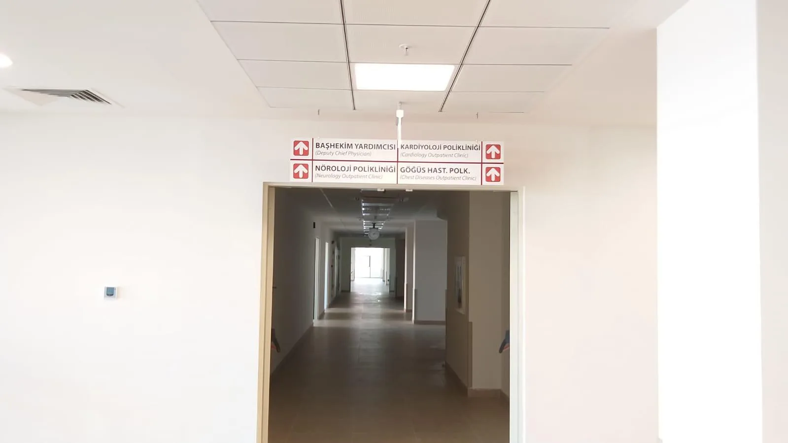 Göztepe Şehir Hastanesi Kompleks Tabela Tasarımı ve Uygulaması