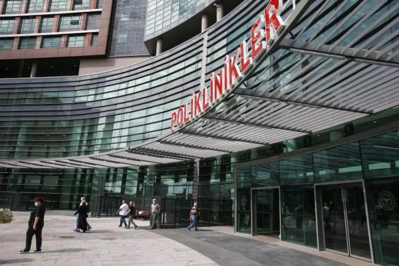 Göztepe Şehir Hastanesi Kompleks Tabela Tasarımı ve Uygulaması