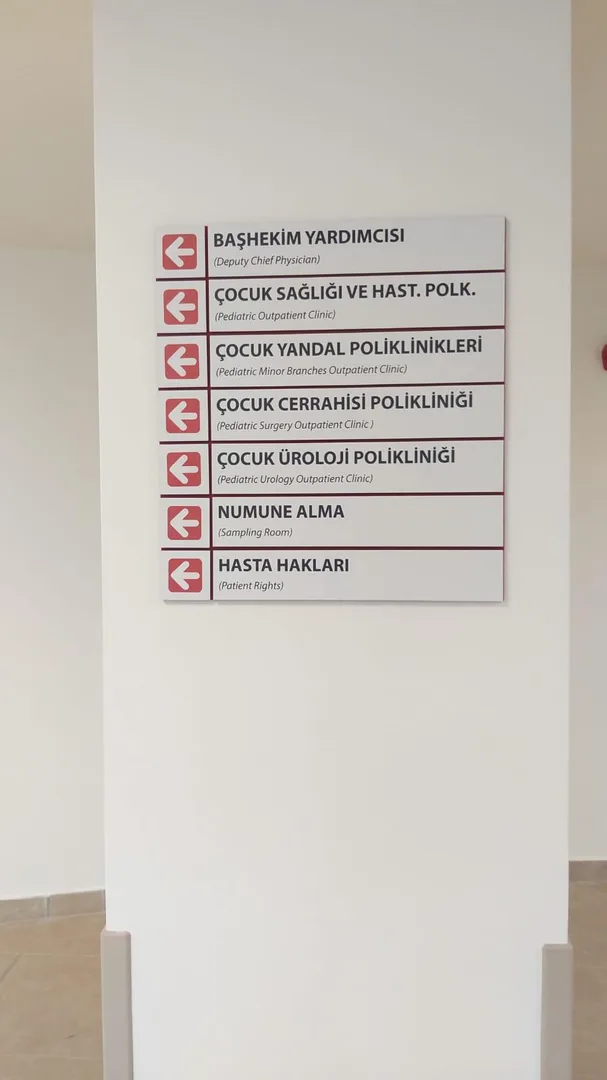 Göztepe Şehir Hastanesi Kompleks Tabela Tasarımı ve Uygulaması