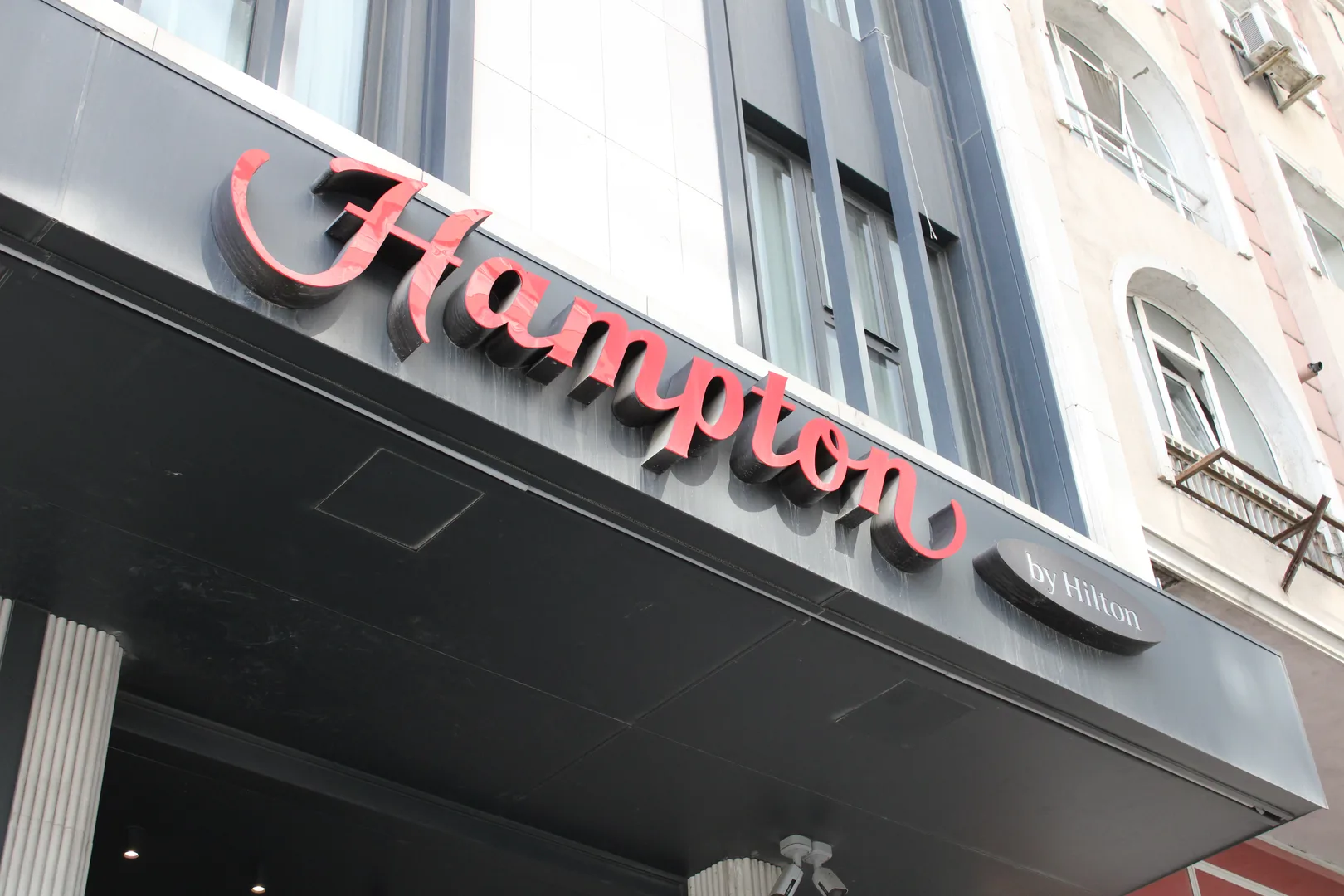 Hampton by Hilton Merter Entegre İç ve Dış Mekan Mimari Yönlendirme Projesi