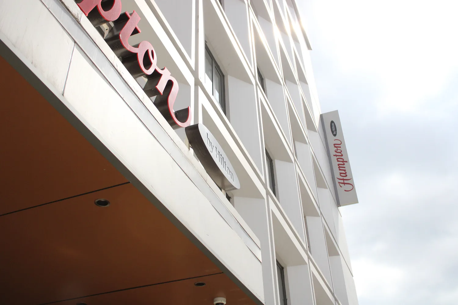 Hampton by Hilton Şişli Entegre İç ve Dış Mekan Mimari Yönlendirme Projesi