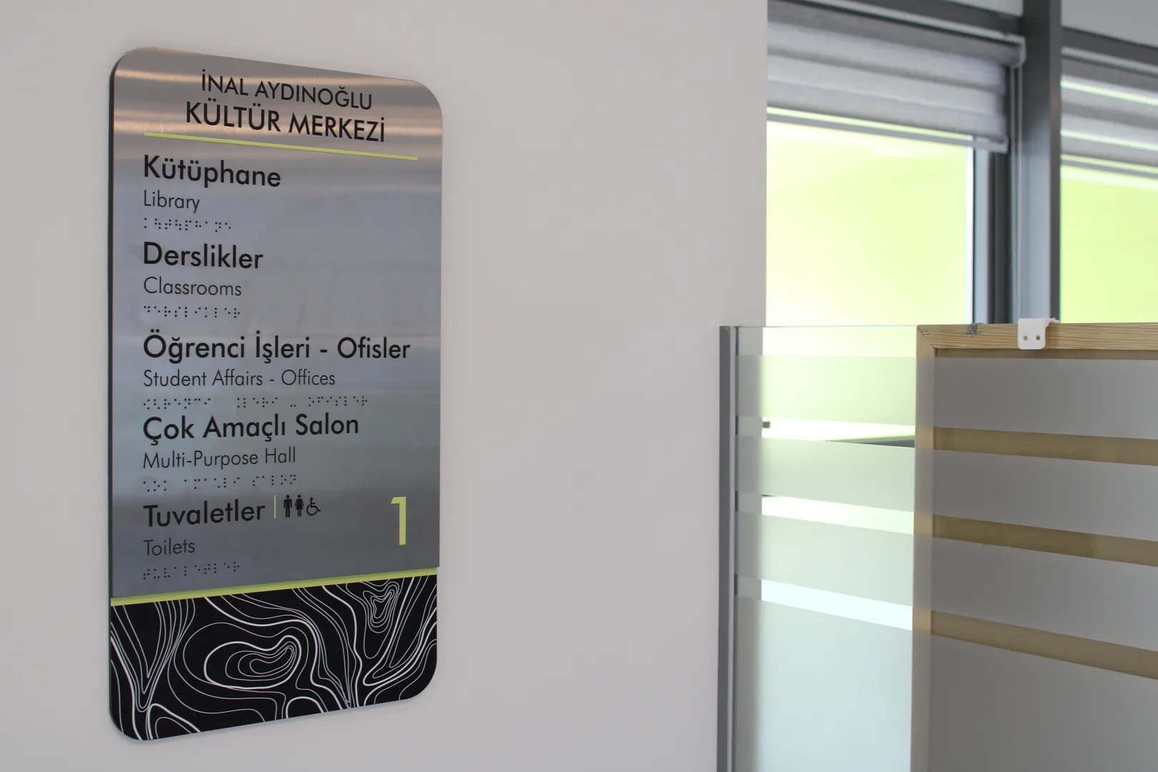 İnal Aydınoğlu Kültür Merkezi İç Mekan Mimari Yönlendirme Tasarım, Üretim ve Montaj Projesi