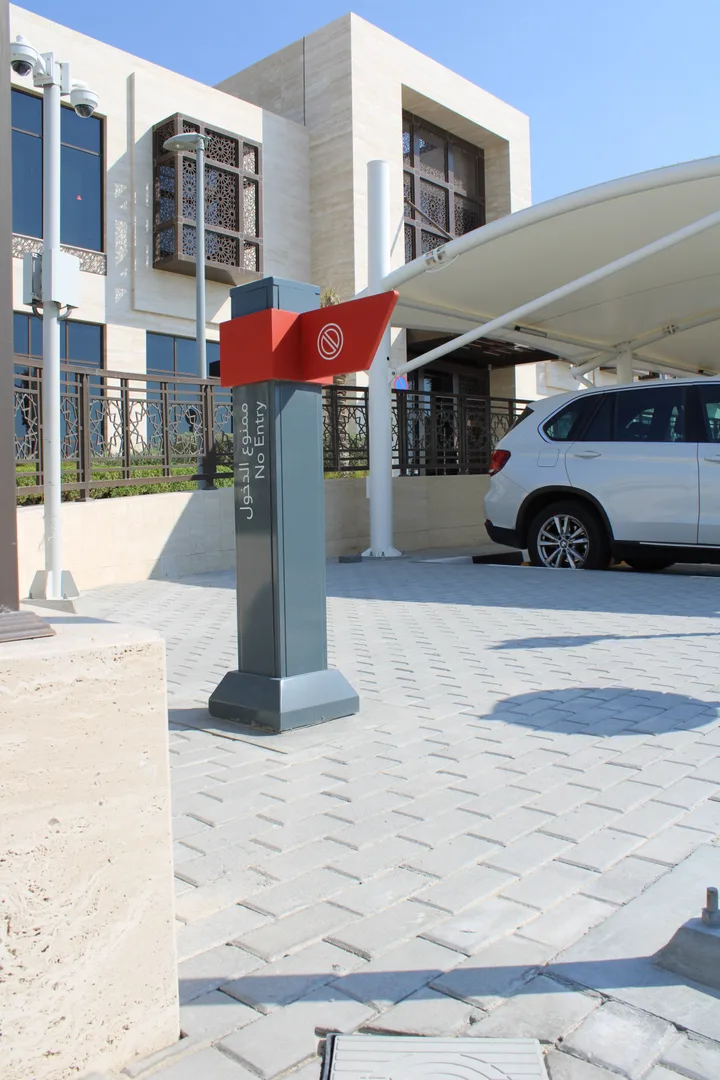 ISF Health Center Kompleks Tabela Tasarımı ve Uygulaması