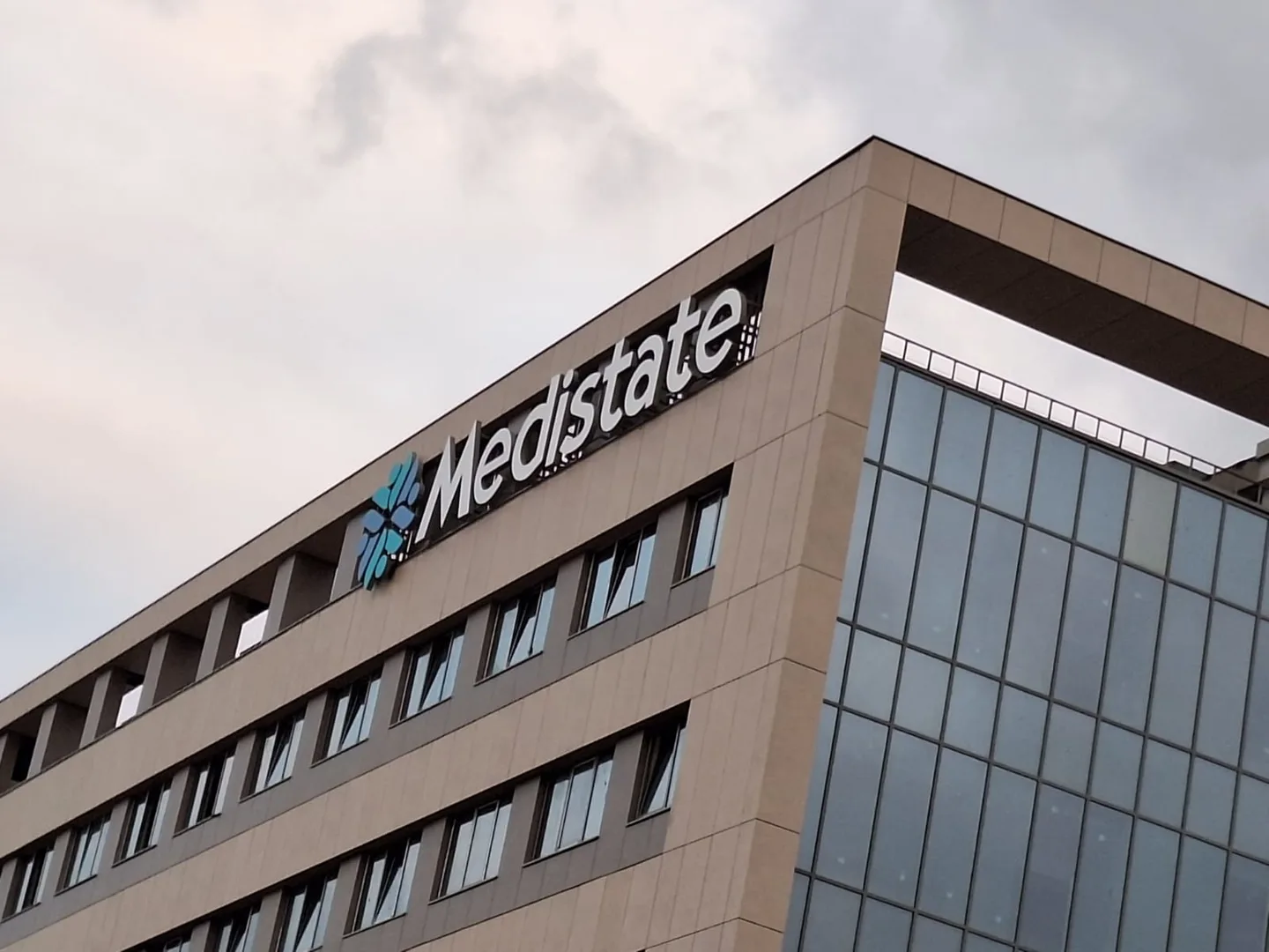Medistate Kavacık Hastanesi Dış Mekan Yönlendirme Projesi