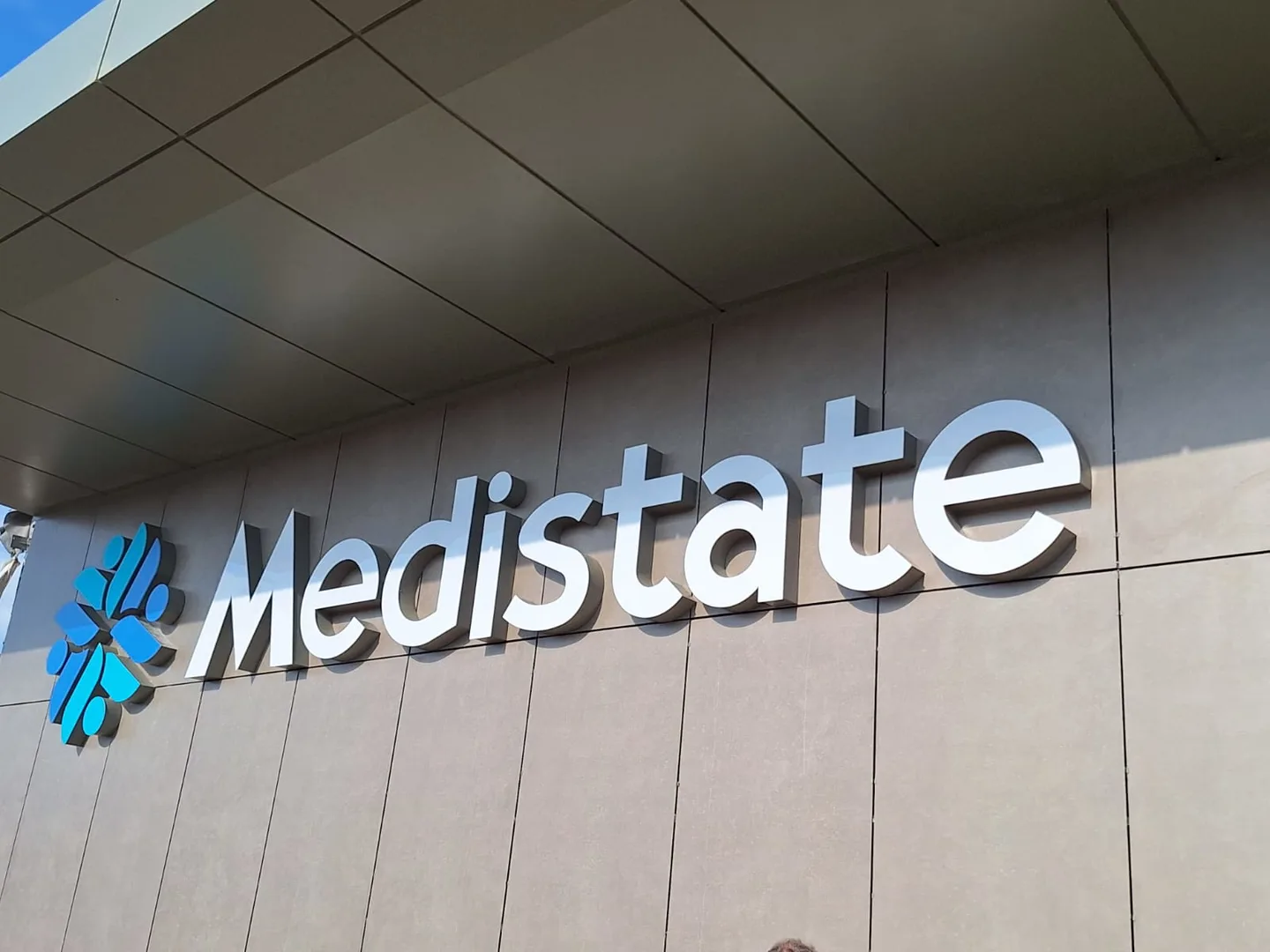 Medistate Kavacık Hastanesi Dış Mekan Yönlendirme Projesi