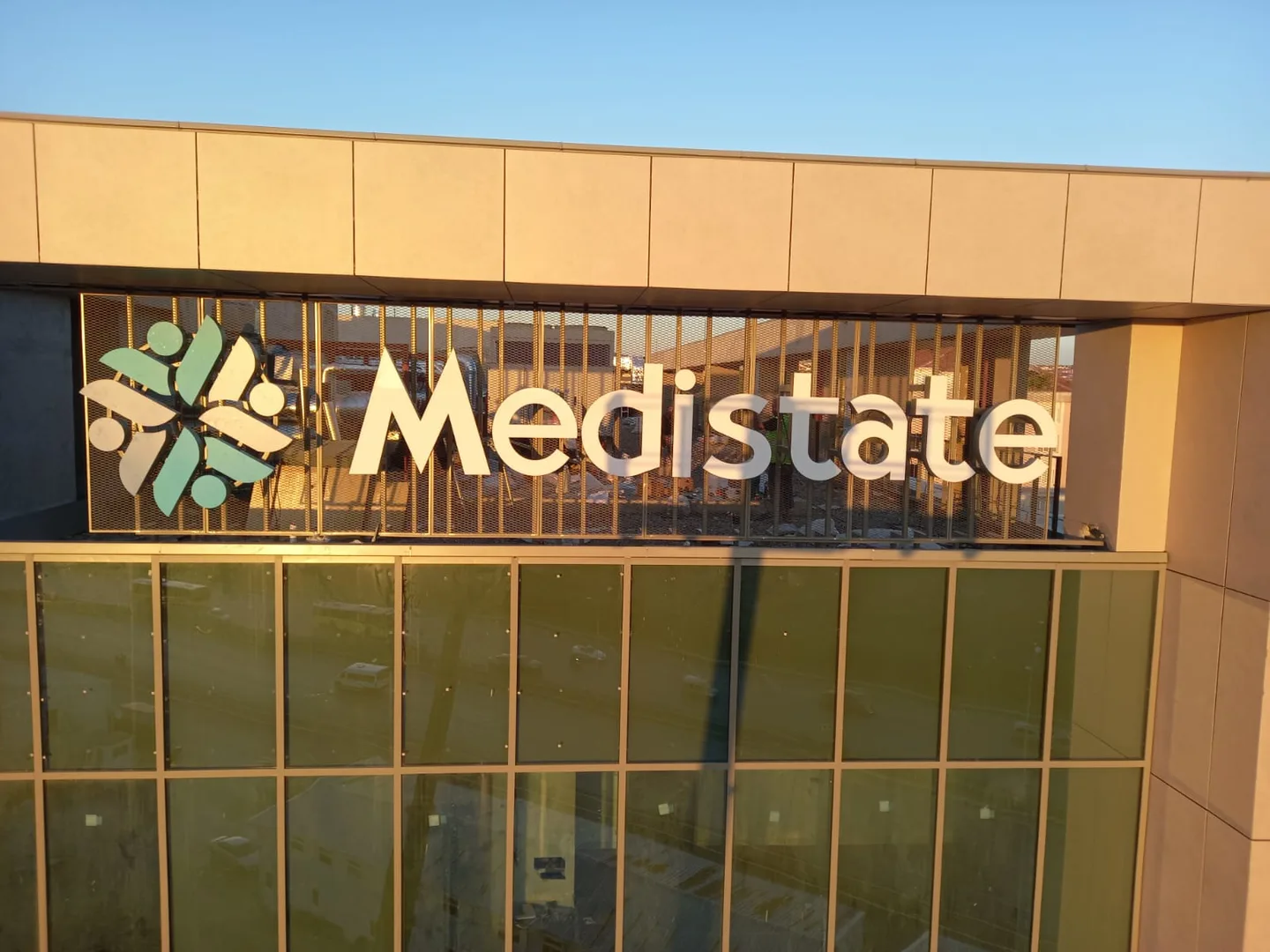 Medistate Kavacık Hastanesi Dış Mekan Yönlendirme Projesi
