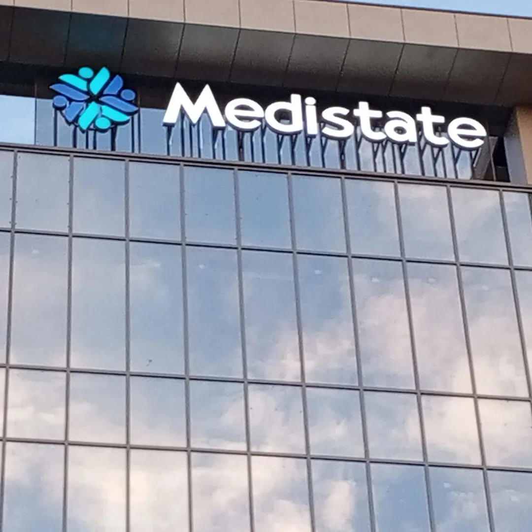 Medistate Kavacık Hastanesi Dış Mekan Yönlendirme Projesi
