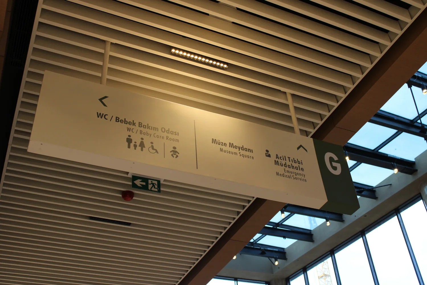 Tersane İstanbul Mall Mimari Yönlendirme ve Tabela Tasarım Geliştirme Projesi