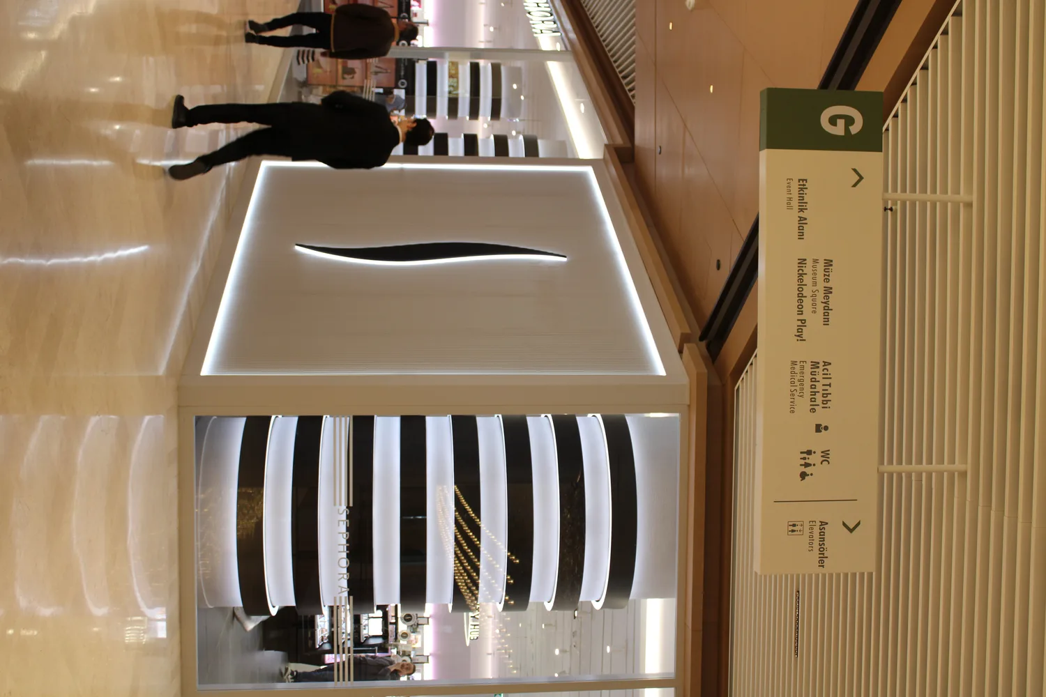 Tersane İstanbul Mall Mimari Yönlendirme ve Tabela Tasarım Geliştirme Projesi