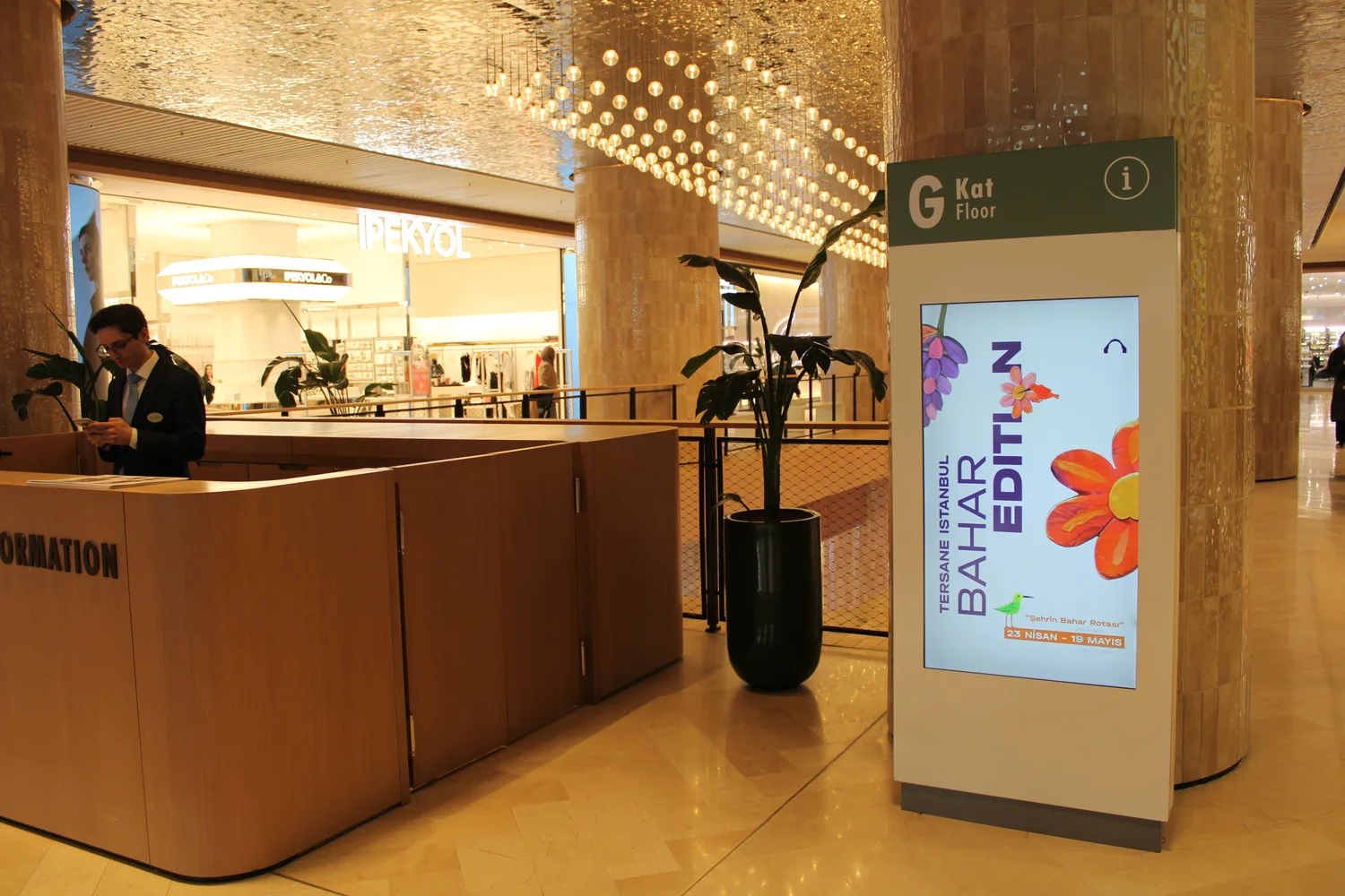 Tersane İstanbul Mall Mimari Yönlendirme ve Tabela Tasarım Geliştirme Projesi